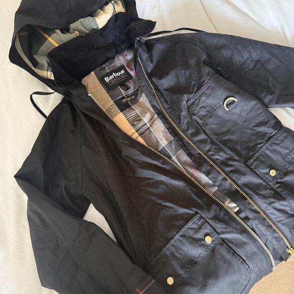 Black Highclere Wax Jacket - Picture 1 of 4